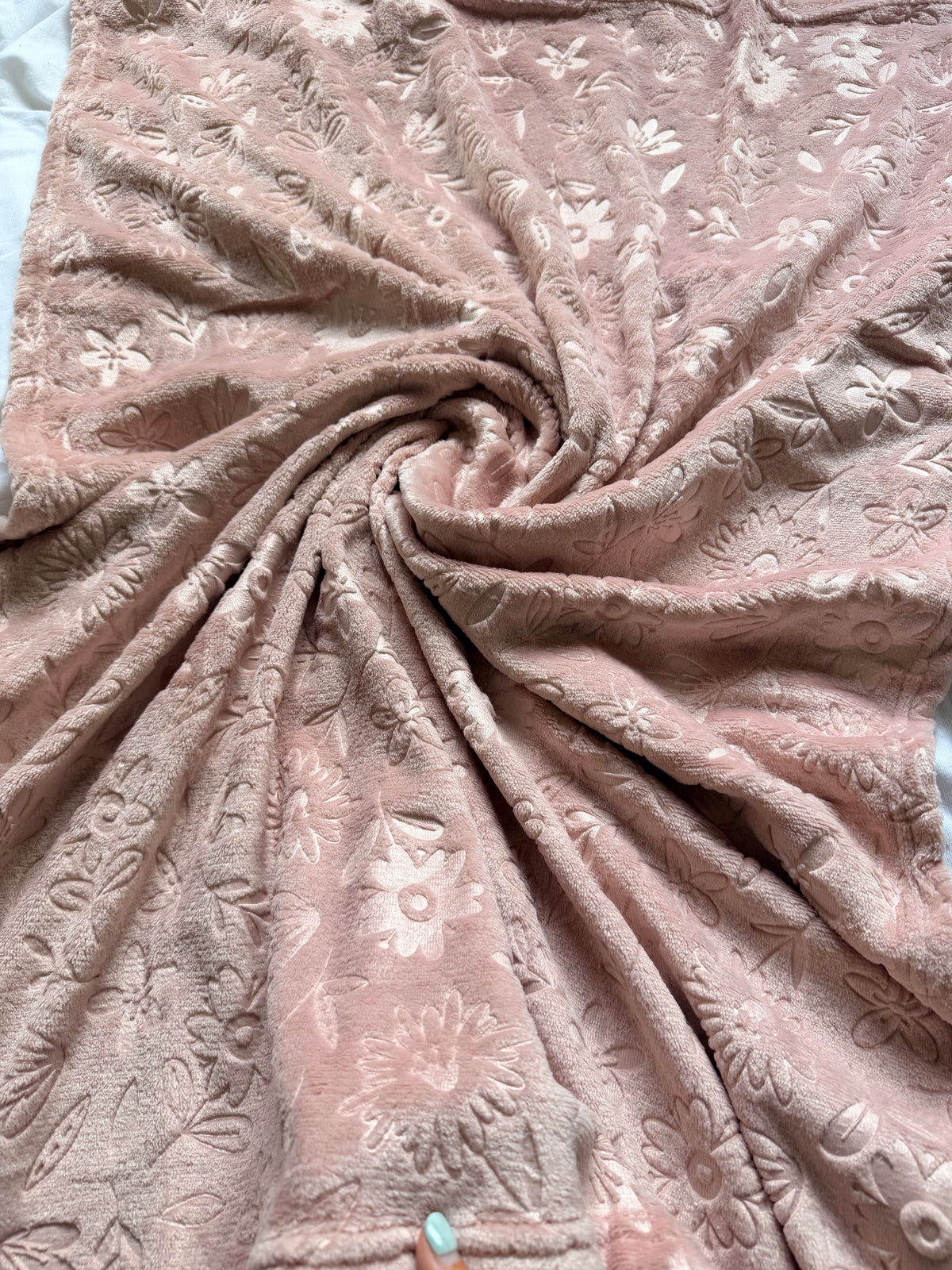 ‘Flowers’ Embossed wrap